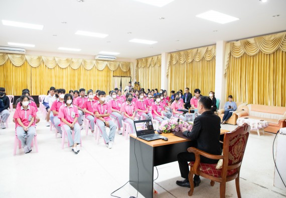 ภาพกิจกรรม  คณะวิทยาศาสตร์และเทคโนโลยี จัดค่ายวิทยาศาสตร์สัญจร ปีการศึกษา 2566  โรงเรียนชากังราววิทยา (อินทร์-ชุ่ม ดีสารอุปถัมภ์) 