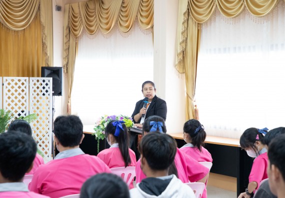 ภาพกิจกรรม  คณะวิทยาศาสตร์และเทคโนโลยี จัดค่ายวิทยาศาสตร์สัญจร ปีการศึกษา 2566  โรงเรียนชากังราววิทยา (อินทร์-ชุ่ม ดีสารอุปถัมภ์) 