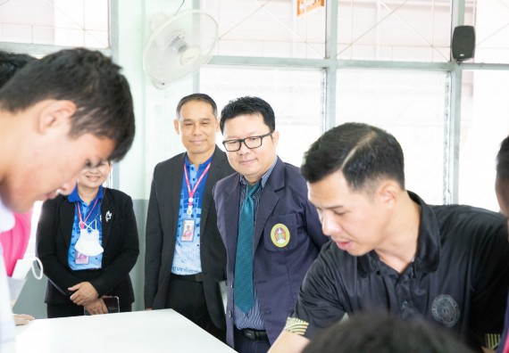 ภาพกิจกรรม  คณะวิทยาศาสตร์และเทคโนโลยี จัดค่ายวิทยาศาสตร์สัญจร ปีการศึกษา 2566  โรงเรียนชากังราววิทยา (อินทร์-ชุ่ม ดีสารอุปถัมภ์) 