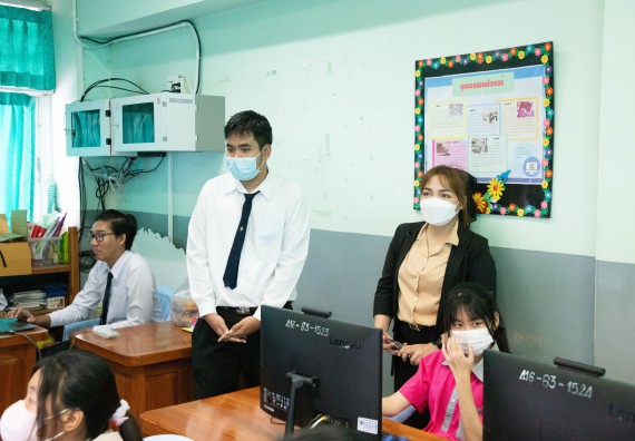 ภาพกิจกรรม  คณะวิทยาศาสตร์และเทคโนโลยี จัดค่ายวิทยาศาสตร์สัญจร ปีการศึกษา 2566  โรงเรียนชากังราววิทยา (อินทร์-ชุ่ม ดีสารอุปถัมภ์) 