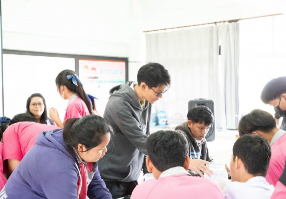 ภาพกิจกรรม  คณะวิทยาศาสตร์และเทคโนโลยี จัดค่ายวิทยาศาสตร์สัญจร ปีการศึกษา 2566  โรงเรียนชากังราววิทยา (อินทร์-ชุ่ม ดีสารอุปถัมภ์) 