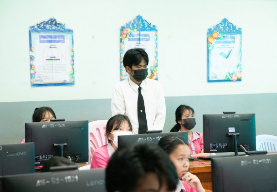 ภาพกิจกรรม  คณะวิทยาศาสตร์และเทคโนโลยี จัดค่ายวิทยาศาสตร์สัญจร ปีการศึกษา 2566  โรงเรียนชากังราววิทยา (อินทร์-ชุ่ม ดีสารอุปถัมภ์) 