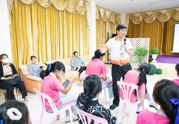 ภาพกิจกรรม  คณะวิทยาศาสตร์และเทคโนโลยี จัดค่ายวิทยาศาสตร์สัญจร ปีการศึกษา 2566  โรงเรียนชากังราววิทยา (อินทร์-ชุ่ม ดีสารอุปถัมภ์) 