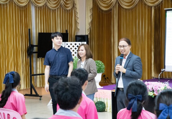 ภาพกิจกรรม  คณะวิทยาศาสตร์และเทคโนโลยี จัดค่ายวิทยาศาสตร์สัญจร ปีการศึกษา 2566  โรงเรียนชากังราววิทยา (อินทร์-ชุ่ม ดีสารอุปถัมภ์) 