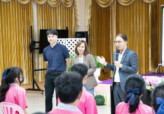 ภาพกิจกรรม  คณะวิทยาศาสตร์และเทคโนโลยี จัดค่ายวิทยาศาสตร์สัญจร ปีการศึกษา 2566  โรงเรียนชากังราววิทยา (อินทร์-ชุ่ม ดีสารอุปถัมภ์) 