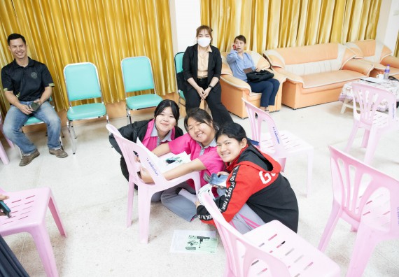 ภาพกิจกรรม  คณะวิทยาศาสตร์และเทคโนโลยี จัดค่ายวิทยาศาสตร์สัญจร ปีการศึกษา 2566  โรงเรียนชากังราววิทยา (อินทร์-ชุ่ม ดีสารอุปถัมภ์) 