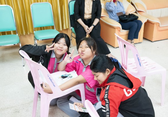 ภาพกิจกรรม  คณะวิทยาศาสตร์และเทคโนโลยี จัดค่ายวิทยาศาสตร์สัญจร ปีการศึกษา 2566  โรงเรียนชากังราววิทยา (อินทร์-ชุ่ม ดีสารอุปถัมภ์) 