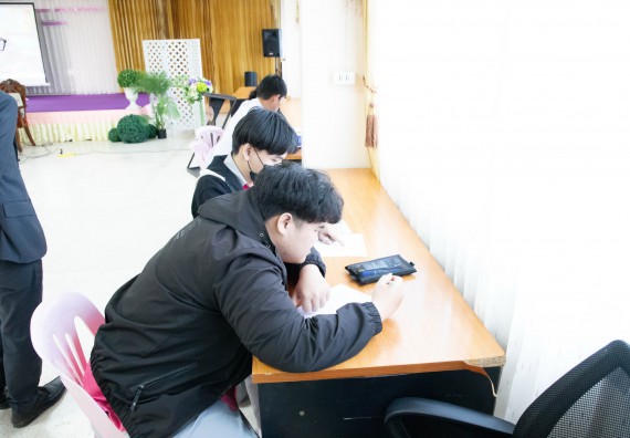 ภาพกิจกรรม  คณะวิทยาศาสตร์และเทคโนโลยี จัดค่ายวิทยาศาสตร์สัญจร ปีการศึกษา 2566  โรงเรียนชากังราววิทยา (อินทร์-ชุ่ม ดีสารอุปถัมภ์) 