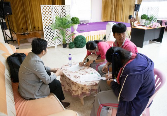 ภาพกิจกรรม  คณะวิทยาศาสตร์และเทคโนโลยี จัดค่ายวิทยาศาสตร์สัญจร ปีการศึกษา 2566  โรงเรียนชากังราววิทยา (อินทร์-ชุ่ม ดีสารอุปถัมภ์) 