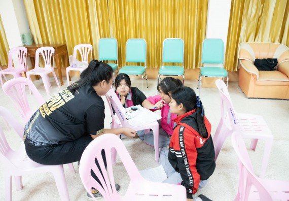 ภาพกิจกรรม  คณะวิทยาศาสตร์และเทคโนโลยี จัดค่ายวิทยาศาสตร์สัญจร ปีการศึกษา 2566  โรงเรียนชากังราววิทยา (อินทร์-ชุ่ม ดีสารอุปถัมภ์) 