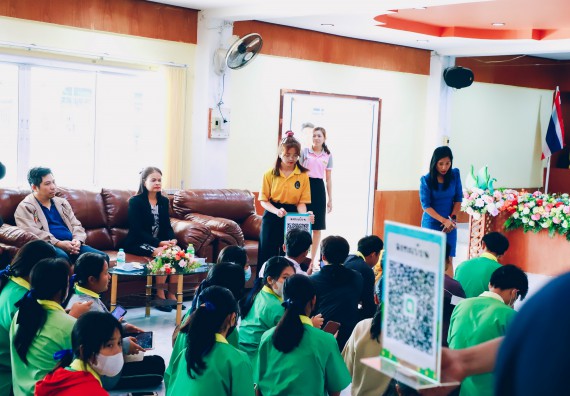 ภาพกิจกรรม  คณะวิทยาศาสตร์และเทคโนโลยี จัดค่ายวิทยาศาสตร์สัญจร ปีการศึกษา 2566  โรงเรียนคลองลานพัฒนาจินดาศักดิ์