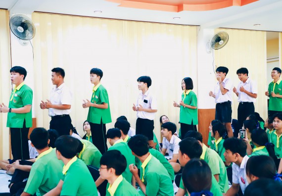 ภาพกิจกรรม  คณะวิทยาศาสตร์และเทคโนโลยี จัดค่ายวิทยาศาสตร์สัญจร ปีการศึกษา 2566  โรงเรียนคลองลานพัฒนาจินดาศักดิ์