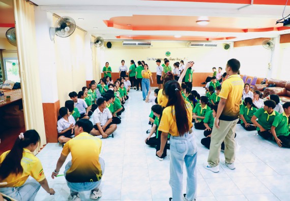 ภาพกิจกรรม  คณะวิทยาศาสตร์และเทคโนโลยี จัดค่ายวิทยาศาสตร์สัญจร ปีการศึกษา 2566  โรงเรียนคลองลานพัฒนาจินดาศักดิ์