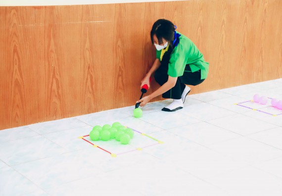 ภาพกิจกรรม  คณะวิทยาศาสตร์และเทคโนโลยี จัดค่ายวิทยาศาสตร์สัญจร ปีการศึกษา 2566  โรงเรียนคลองลานพัฒนาจินดาศักดิ์