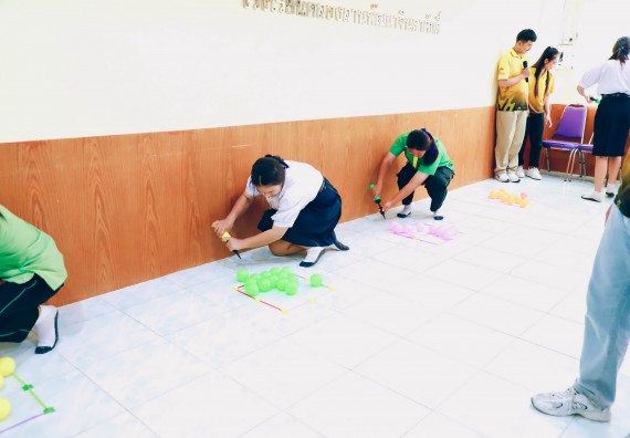 ภาพกิจกรรม  คณะวิทยาศาสตร์และเทคโนโลยี จัดค่ายวิทยาศาสตร์สัญจร ปีการศึกษา 2566  โรงเรียนคลองลานพัฒนาจินดาศักดิ์