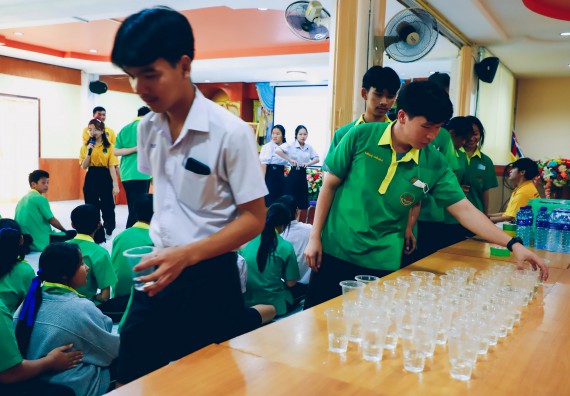 ภาพกิจกรรม  คณะวิทยาศาสตร์และเทคโนโลยี จัดค่ายวิทยาศาสตร์สัญจร ปีการศึกษา 2566  โรงเรียนคลองลานพัฒนาจินดาศักดิ์