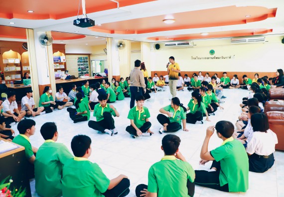 ภาพกิจกรรม  คณะวิทยาศาสตร์และเทคโนโลยี จัดค่ายวิทยาศาสตร์สัญจร ปีการศึกษา 2566  โรงเรียนคลองลานพัฒนาจินดาศักดิ์