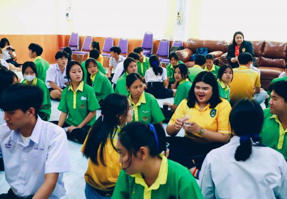 ภาพกิจกรรม  คณะวิทยาศาสตร์และเทคโนโลยี จัดค่ายวิทยาศาสตร์สัญจร ปีการศึกษา 2566  โรงเรียนคลองลานพัฒนาจินดาศักดิ์