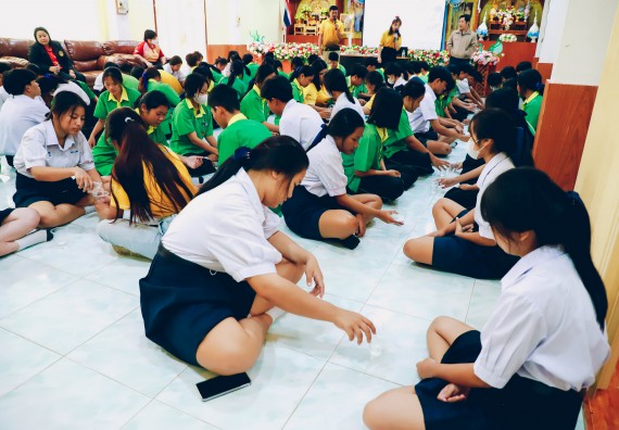 ภาพกิจกรรม  คณะวิทยาศาสตร์และเทคโนโลยี จัดค่ายวิทยาศาสตร์สัญจร ปีการศึกษา 2566  โรงเรียนคลองลานพัฒนาจินดาศักดิ์