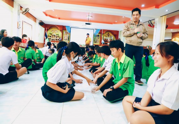 ภาพกิจกรรม  คณะวิทยาศาสตร์และเทคโนโลยี จัดค่ายวิทยาศาสตร์สัญจร ปีการศึกษา 2566  โรงเรียนคลองลานพัฒนาจินดาศักดิ์
