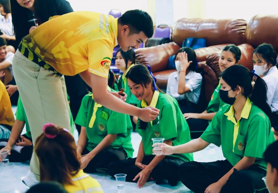 ภาพกิจกรรม  คณะวิทยาศาสตร์และเทคโนโลยี จัดค่ายวิทยาศาสตร์สัญจร ปีการศึกษา 2566  โรงเรียนคลองลานพัฒนาจินดาศักดิ์
