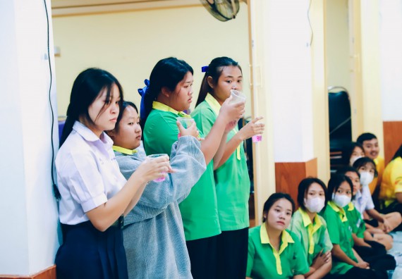 ภาพกิจกรรม  คณะวิทยาศาสตร์และเทคโนโลยี จัดค่ายวิทยาศาสตร์สัญจร ปีการศึกษา 2566  โรงเรียนคลองลานพัฒนาจินดาศักดิ์
