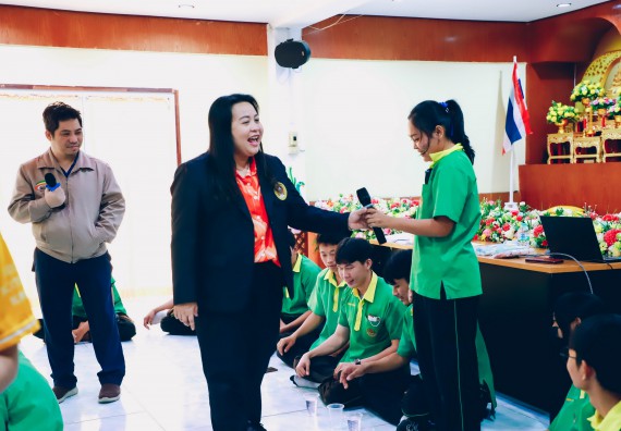 ภาพกิจกรรม  คณะวิทยาศาสตร์และเทคโนโลยี จัดค่ายวิทยาศาสตร์สัญจร ปีการศึกษา 2566  โรงเรียนคลองลานพัฒนาจินดาศักดิ์