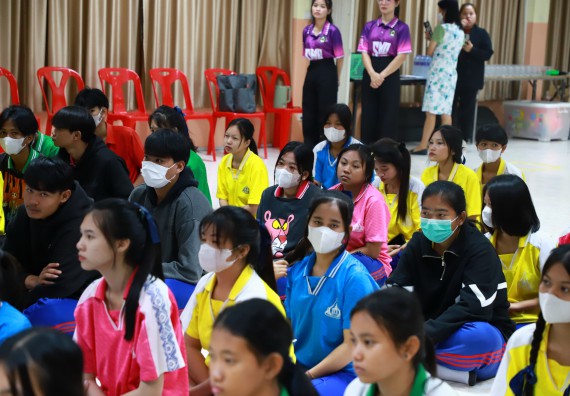 ภาพกิจกรรม  คณะวิทยาศาสตร์และเทคโนโลยี จัดค่ายวิทยาศาสตร์สัญจร ปีการศึกษา 2566  โรงเรียนนครไตรตรึงษ์