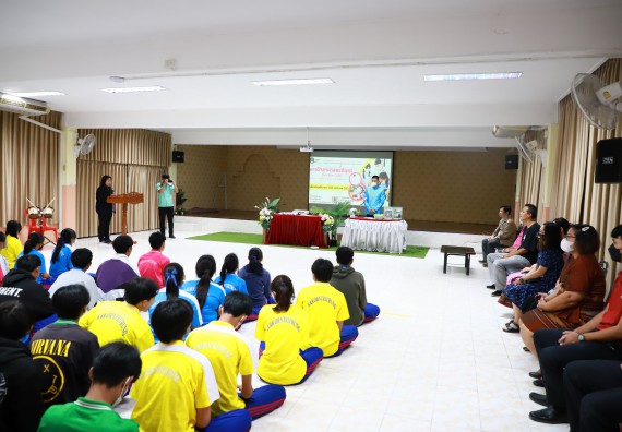 ภาพกิจกรรม  คณะวิทยาศาสตร์และเทคโนโลยี จัดค่ายวิทยาศาสตร์สัญจร ปีการศึกษา 2566  โรงเรียนนครไตรตรึงษ์