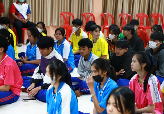 ภาพกิจกรรม  คณะวิทยาศาสตร์และเทคโนโลยี จัดค่ายวิทยาศาสตร์สัญจร ปีการศึกษา 2566  โรงเรียนนครไตรตรึงษ์