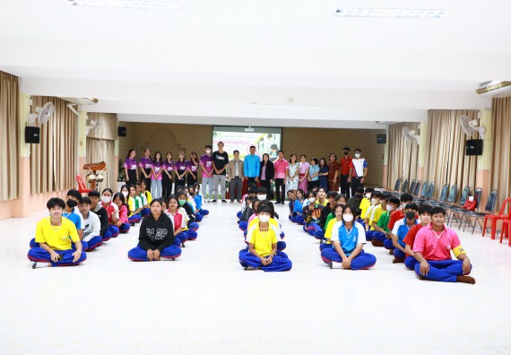 ภาพกิจกรรม  คณะวิทยาศาสตร์และเทคโนโลยี จัดค่ายวิทยาศาสตร์สัญจร ปีการศึกษา 2566  โรงเรียนนครไตรตรึงษ์