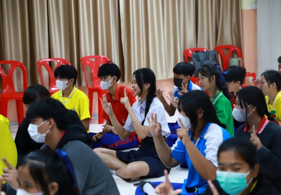 ภาพกิจกรรม  คณะวิทยาศาสตร์และเทคโนโลยี จัดค่ายวิทยาศาสตร์สัญจร ปีการศึกษา 2566  โรงเรียนนครไตรตรึงษ์