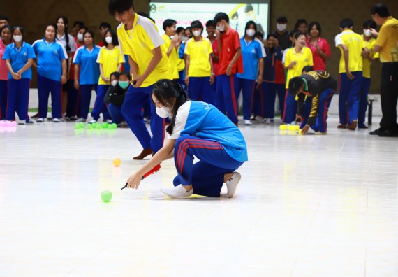 ภาพกิจกรรม  คณะวิทยาศาสตร์และเทคโนโลยี จัดค่ายวิทยาศาสตร์สัญจร ปีการศึกษา 2566  โรงเรียนนครไตรตรึงษ์