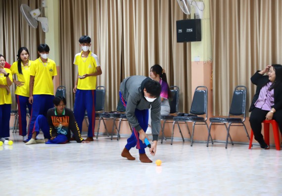 ภาพกิจกรรม  คณะวิทยาศาสตร์และเทคโนโลยี จัดค่ายวิทยาศาสตร์สัญจร ปีการศึกษา 2566  โรงเรียนนครไตรตรึงษ์