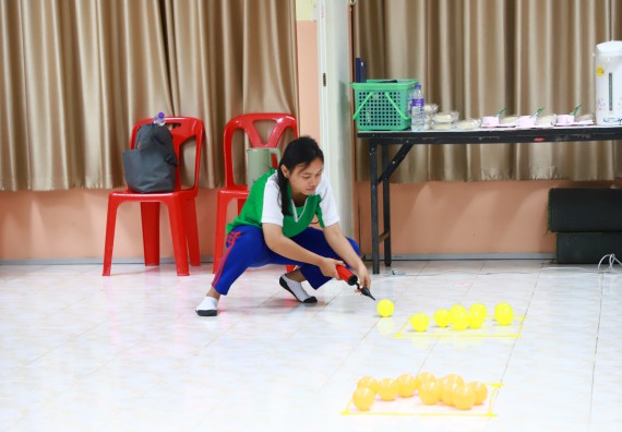 ภาพกิจกรรม  คณะวิทยาศาสตร์และเทคโนโลยี จัดค่ายวิทยาศาสตร์สัญจร ปีการศึกษา 2566  โรงเรียนนครไตรตรึงษ์