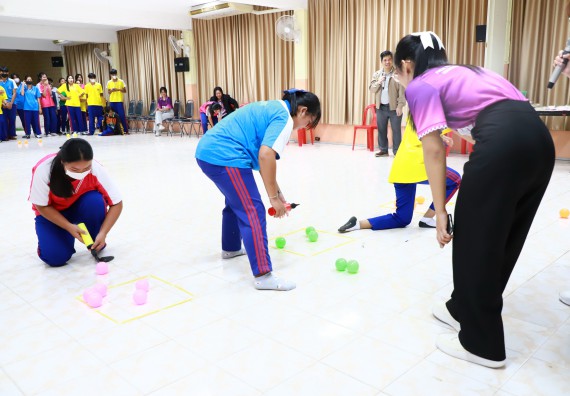 ภาพกิจกรรม  คณะวิทยาศาสตร์และเทคโนโลยี จัดค่ายวิทยาศาสตร์สัญจร ปีการศึกษา 2566  โรงเรียนนครไตรตรึงษ์