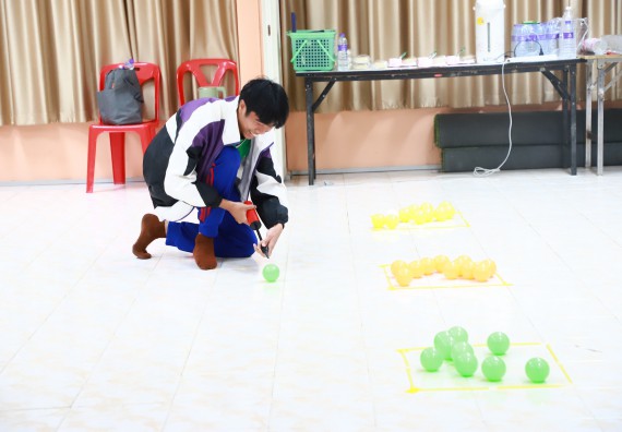 ภาพกิจกรรม  คณะวิทยาศาสตร์และเทคโนโลยี จัดค่ายวิทยาศาสตร์สัญจร ปีการศึกษา 2566  โรงเรียนนครไตรตรึงษ์