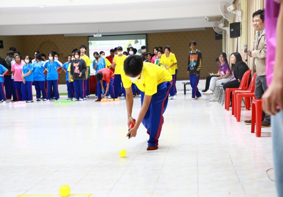 ภาพกิจกรรม  คณะวิทยาศาสตร์และเทคโนโลยี จัดค่ายวิทยาศาสตร์สัญจร ปีการศึกษา 2566  โรงเรียนนครไตรตรึงษ์