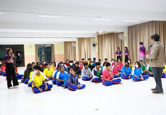 ภาพกิจกรรม  คณะวิทยาศาสตร์และเทคโนโลยี จัดค่ายวิทยาศาสตร์สัญจร ปีการศึกษา 2566  โรงเรียนนครไตรตรึงษ์