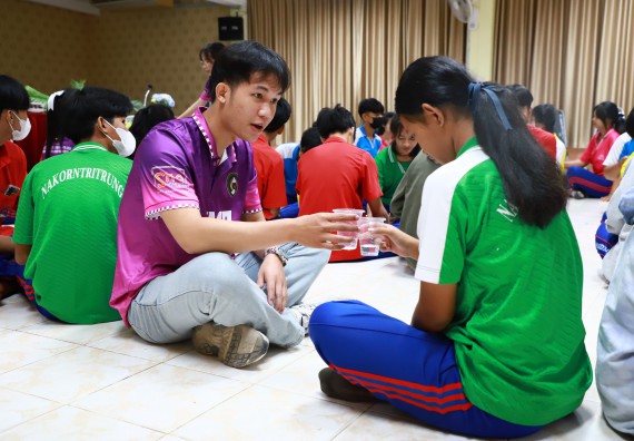 ภาพกิจกรรม  คณะวิทยาศาสตร์และเทคโนโลยี จัดค่ายวิทยาศาสตร์สัญจร ปีการศึกษา 2566  โรงเรียนนครไตรตรึงษ์