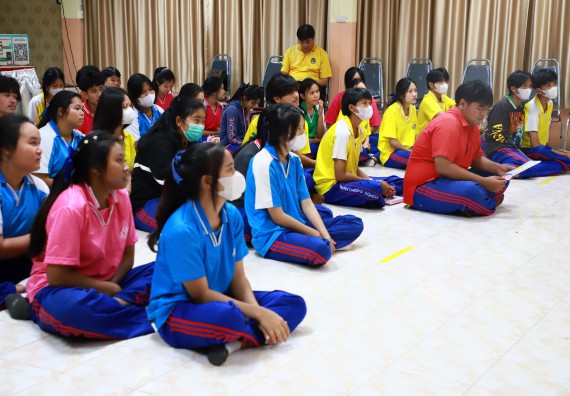 ภาพกิจกรรม  คณะวิทยาศาสตร์และเทคโนโลยี จัดค่ายวิทยาศาสตร์สัญจร ปีการศึกษา 2566  โรงเรียนนครไตรตรึงษ์