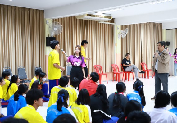 ภาพกิจกรรม  คณะวิทยาศาสตร์และเทคโนโลยี จัดค่ายวิทยาศาสตร์สัญจร ปีการศึกษา 2566  โรงเรียนนครไตรตรึงษ์