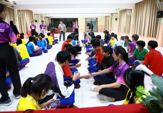 ภาพกิจกรรม  คณะวิทยาศาสตร์และเทคโนโลยี จัดค่ายวิทยาศาสตร์สัญจร ปีการศึกษา 2566  โรงเรียนนครไตรตรึงษ์