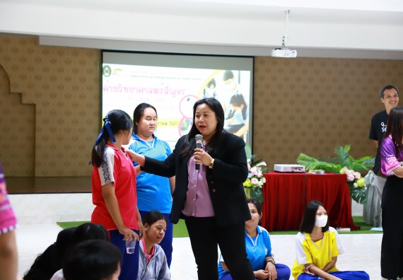 ภาพกิจกรรม  คณะวิทยาศาสตร์และเทคโนโลยี จัดค่ายวิทยาศาสตร์สัญจร ปีการศึกษา 2566  โรงเรียนนครไตรตรึงษ์