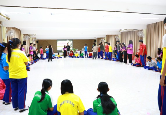 ภาพกิจกรรม  คณะวิทยาศาสตร์และเทคโนโลยี จัดค่ายวิทยาศาสตร์สัญจร ปีการศึกษา 2566  โรงเรียนนครไตรตรึงษ์