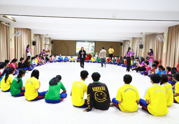 ภาพกิจกรรม  คณะวิทยาศาสตร์และเทคโนโลยี จัดค่ายวิทยาศาสตร์สัญจร ปีการศึกษา 2566  โรงเรียนนครไตรตรึงษ์