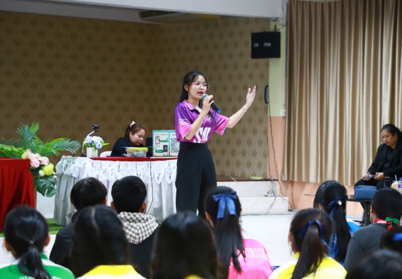 ภาพกิจกรรม  คณะวิทยาศาสตร์และเทคโนโลยี จัดค่ายวิทยาศาสตร์สัญจร ปีการศึกษา 2566  โรงเรียนนครไตรตรึงษ์