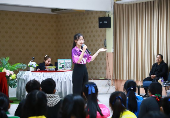 ภาพกิจกรรม  คณะวิทยาศาสตร์และเทคโนโลยี จัดค่ายวิทยาศาสตร์สัญจร ปีการศึกษา 2566  โรงเรียนนครไตรตรึงษ์