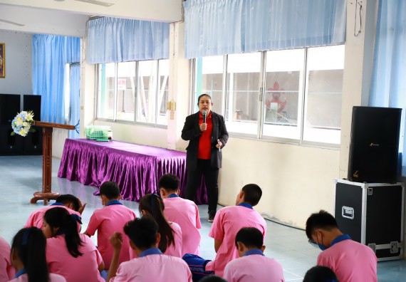 ภาพกิจกรรม  คณะวิทยาศาสตร์และเทคโนโลยี จัดค่ายวิทยาศาสตร์สัญจร ปีการศึกษา 2566 โรงเรียนวังตะเคียนประชานุสรณ์