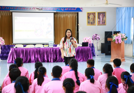ภาพกิจกรรม  คณะวิทยาศาสตร์และเทคโนโลยี จัดค่ายวิทยาศาสตร์สัญจร ปีการศึกษา 2566 โรงเรียนวังตะเคียนประชานุสรณ์